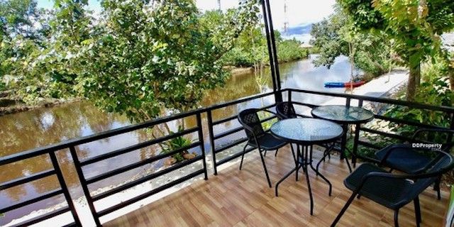 <? echo $keyword ; ?>