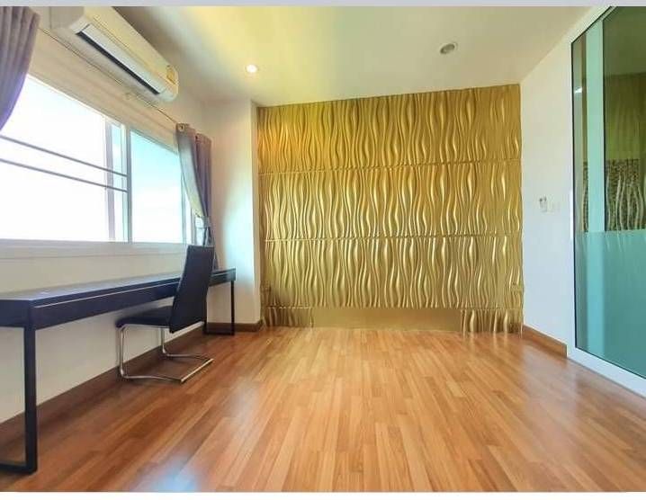 <? echo $keyword ; ?>