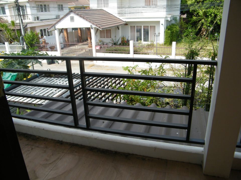 <? echo $keyword ; ?>