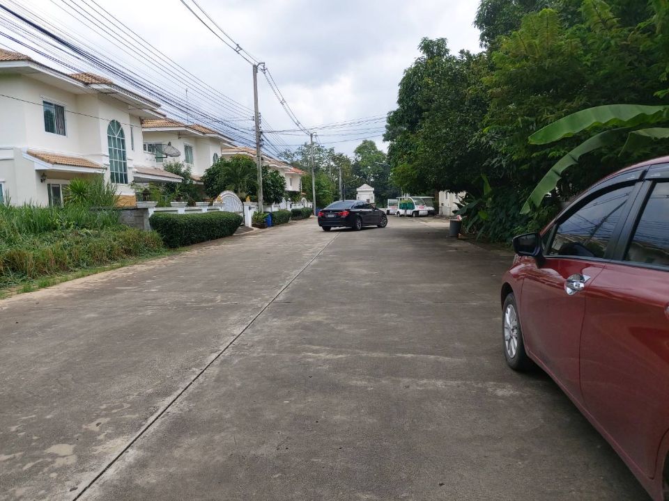 <? echo $keyword ; ?>