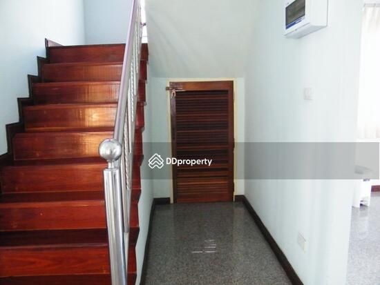 <? echo $keyword ; ?>