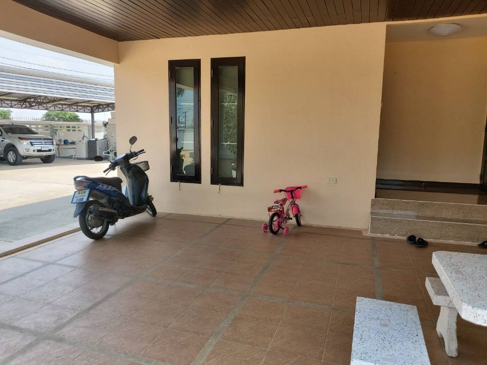 <? echo $keyword ; ?>