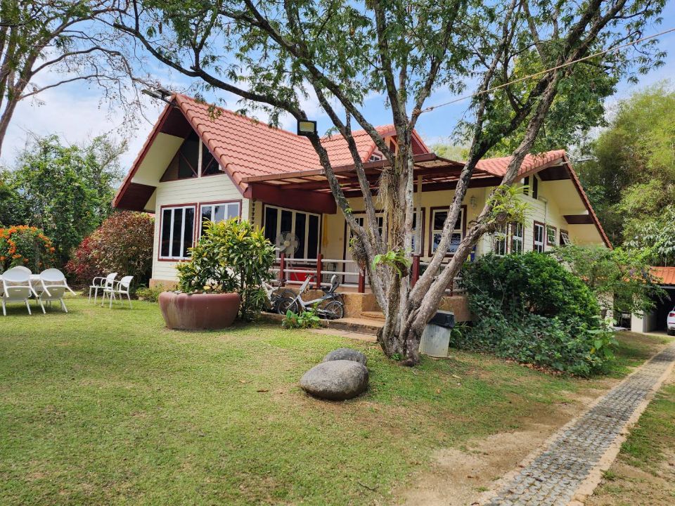 <? echo $keyword ; ?>