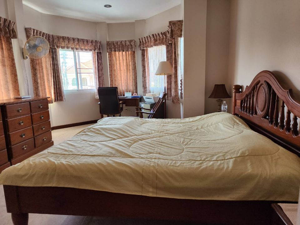 <? echo $keyword ; ?>