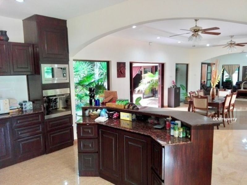 <? echo $keyword ; ?>