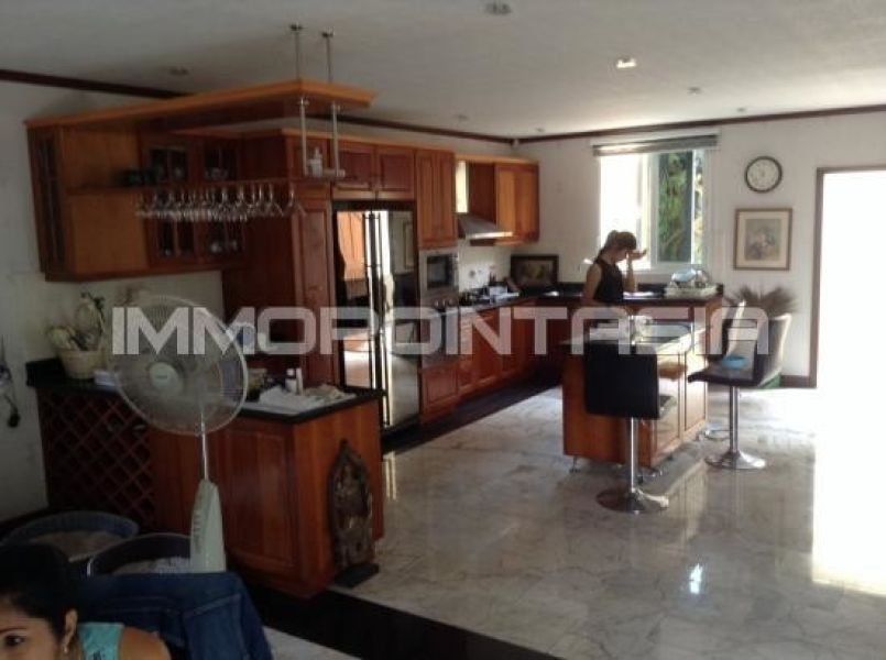 <? echo $keyword ; ?>