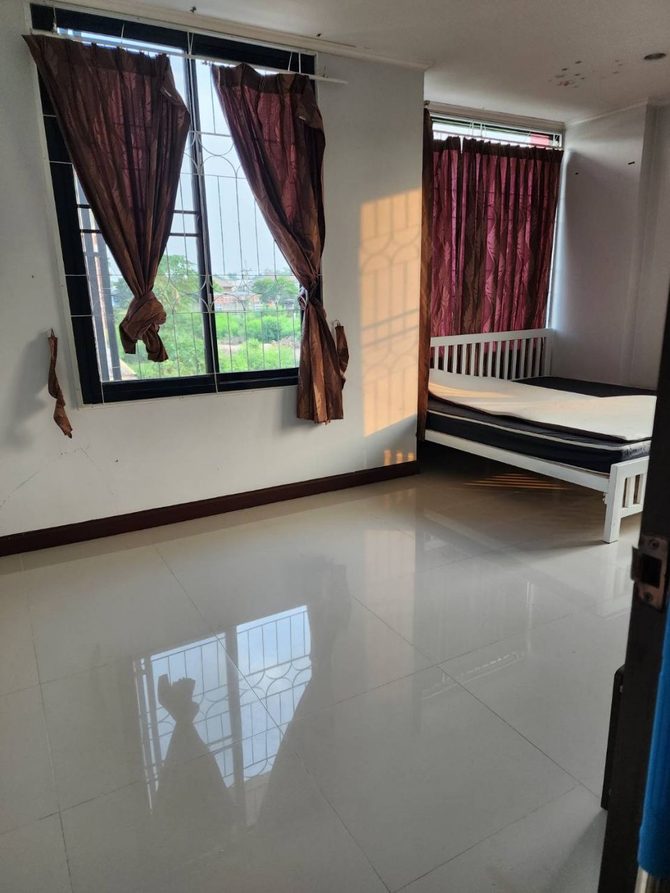 <? echo $keyword ; ?>