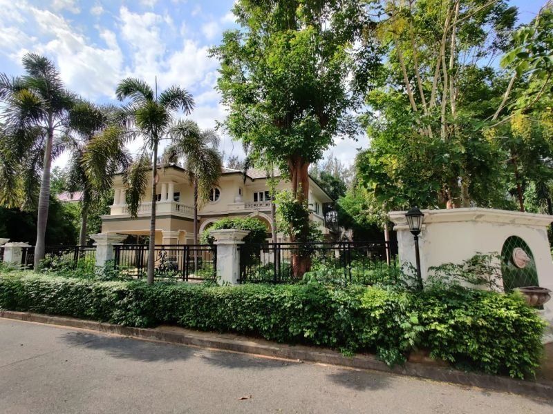 <? echo $keyword ; ?>