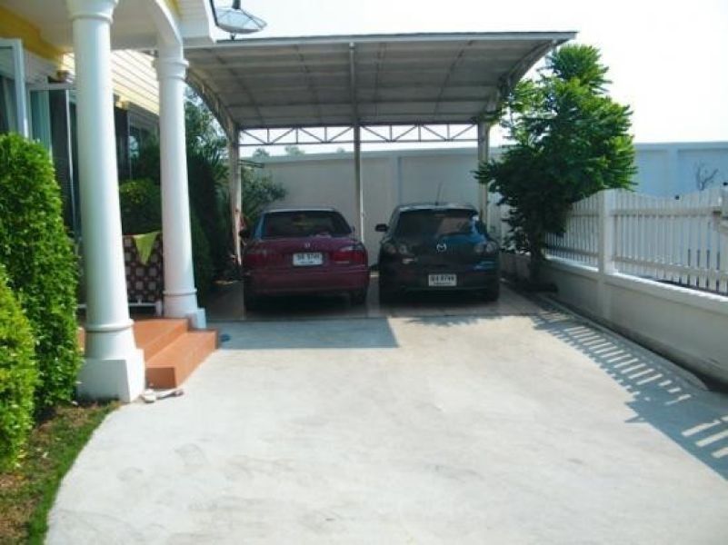 <? echo $keyword ; ?>