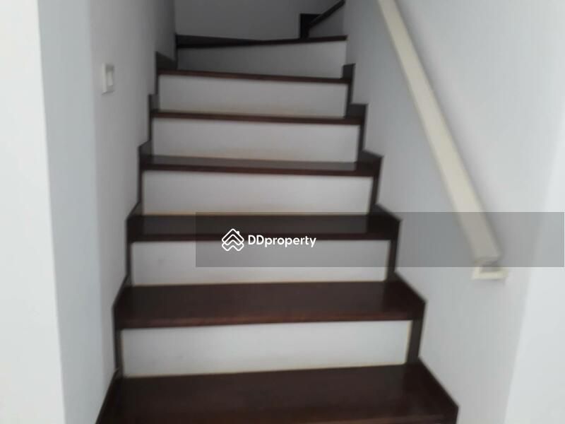 <? echo $keyword ; ?>