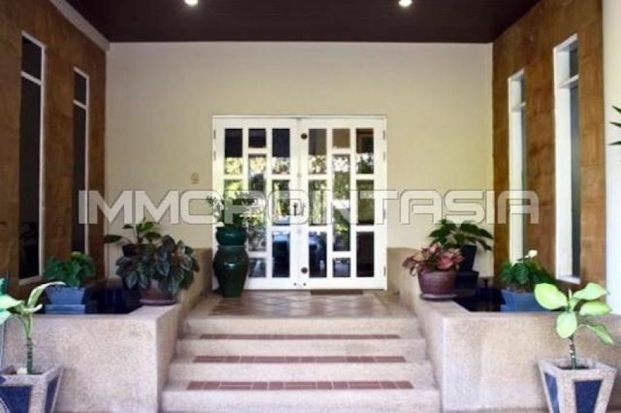 <? echo $keyword ; ?>