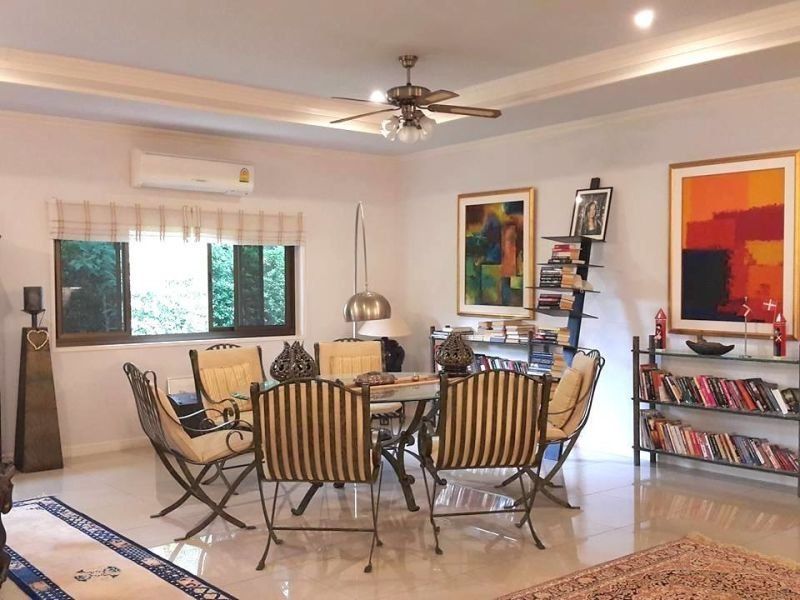 <? echo $keyword ; ?>