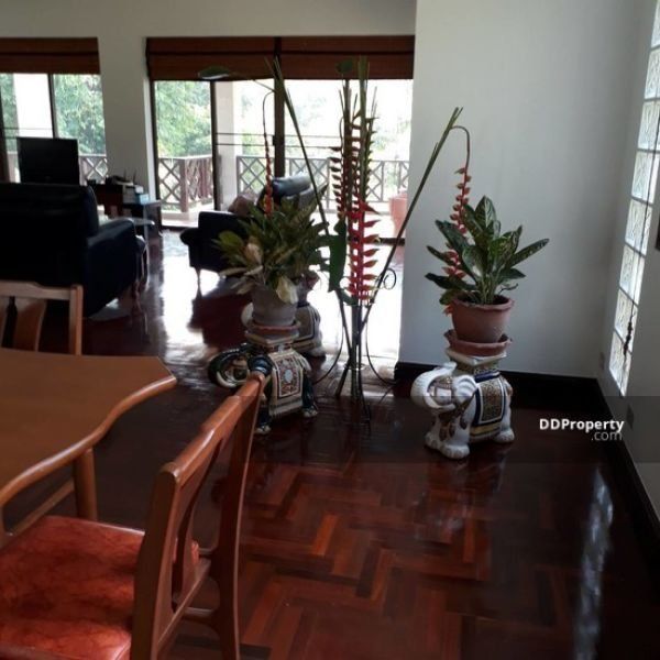 <? echo $keyword ; ?>