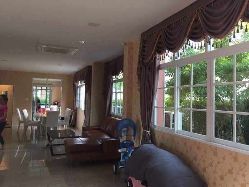 <? echo $keyword ; ?>