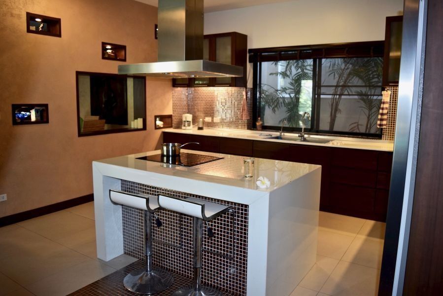 <? echo $keyword ; ?>