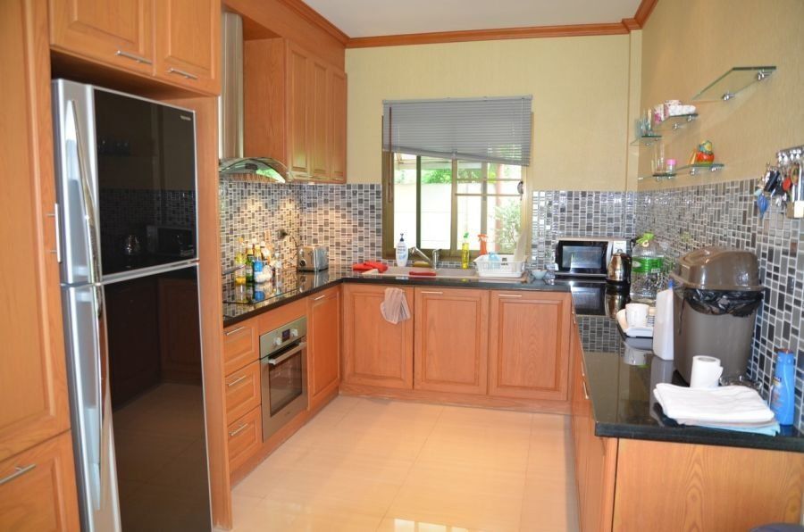 <? echo $keyword ; ?>