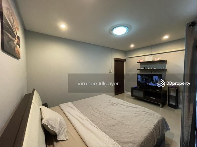 <? echo $keyword ; ?>