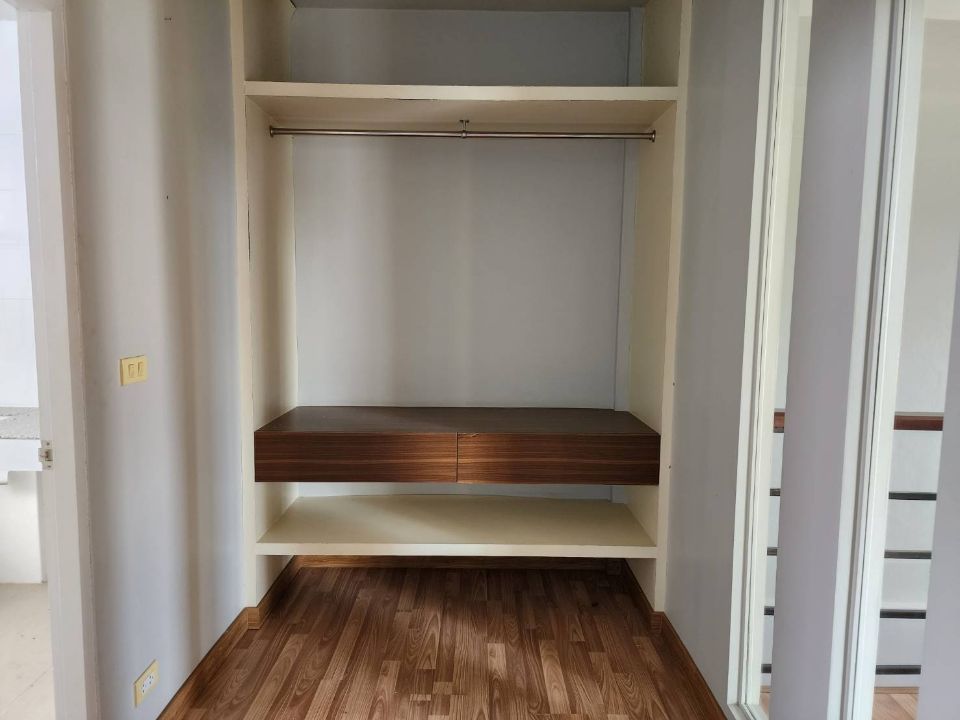 <? echo $keyword ; ?>