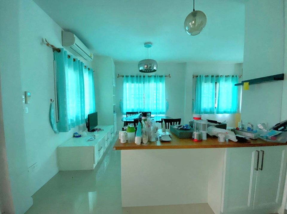 <? echo $keyword ; ?>