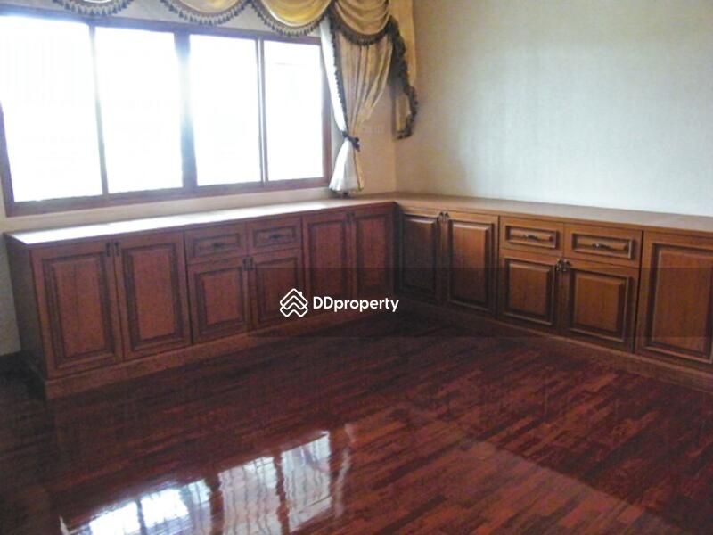 <? echo $keyword ; ?>