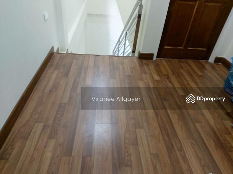 <? echo $keyword ; ?>