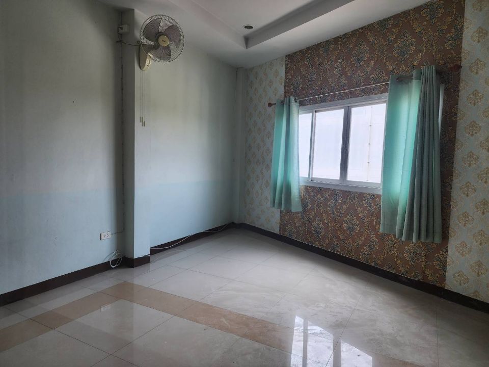 <? echo $keyword ; ?>