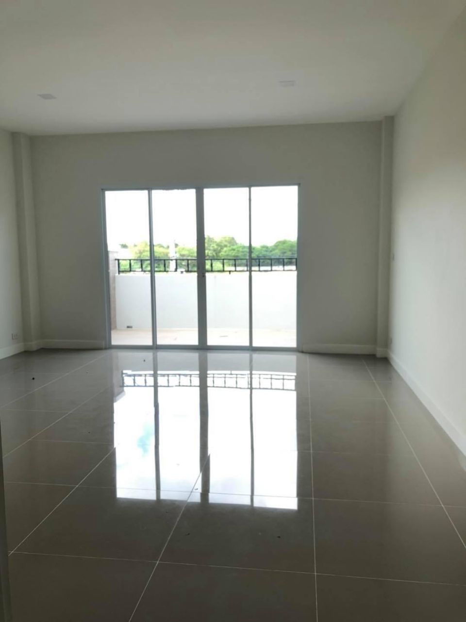 <? echo $keyword ; ?>