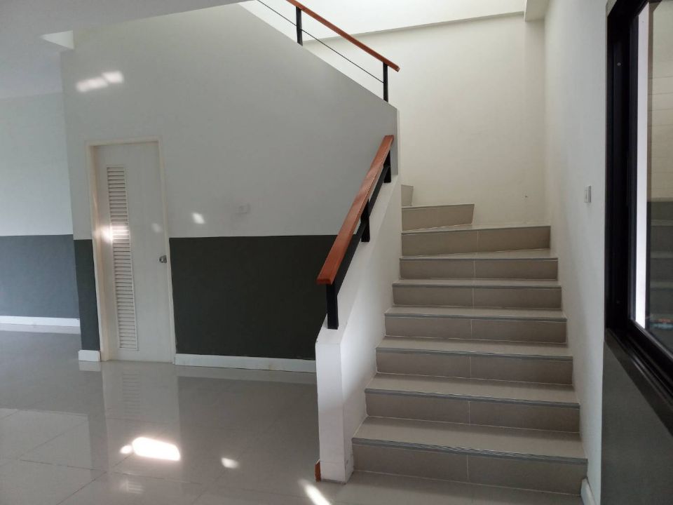 <? echo $keyword ; ?>