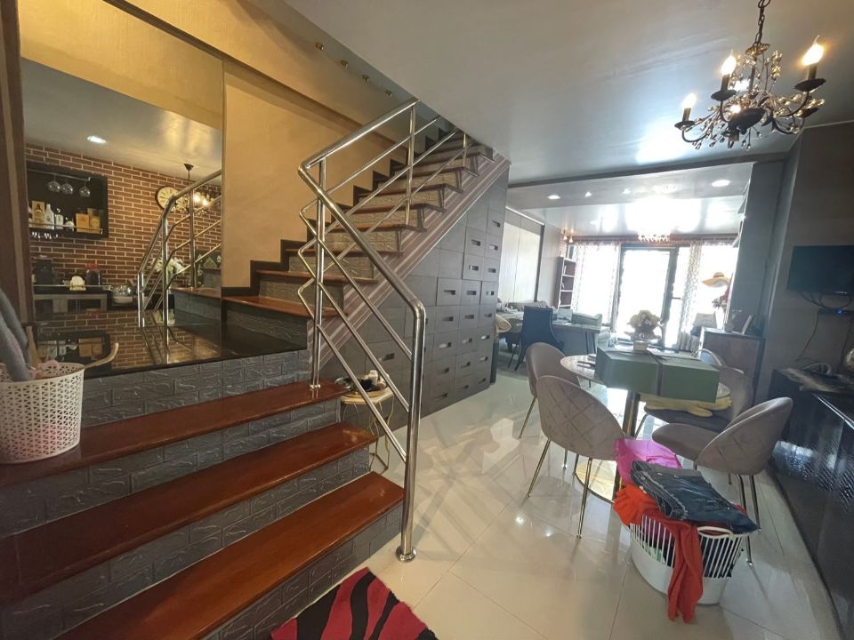 <? echo $keyword ; ?>