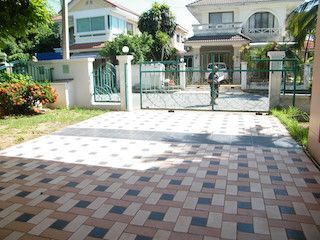 <? echo $keyword ; ?>