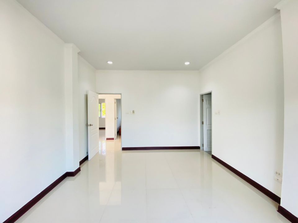 <? echo $keyword ; ?>