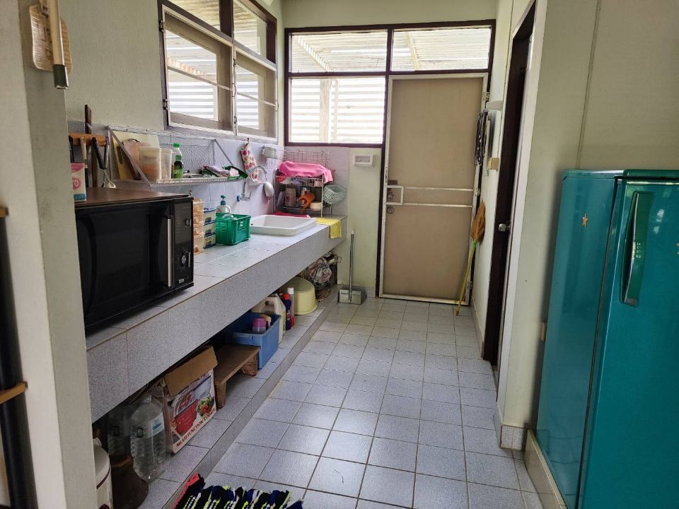 <? echo $keyword ; ?>