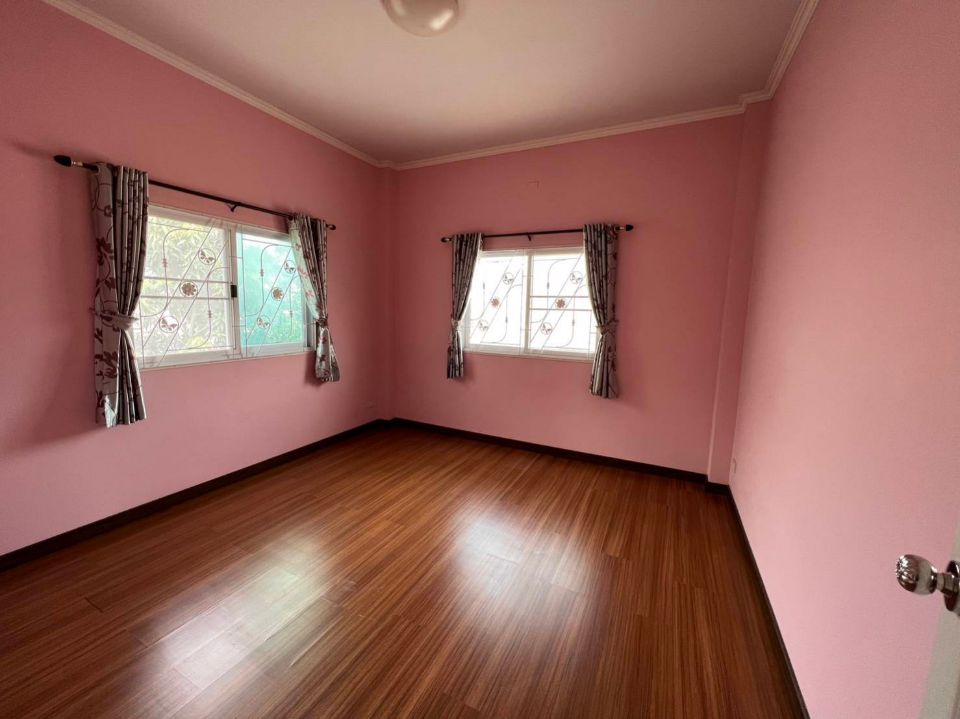 <? echo $keyword ; ?>