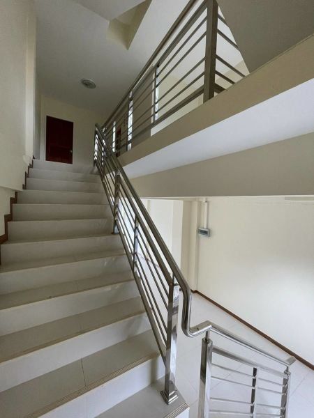 <? echo $keyword ; ?>