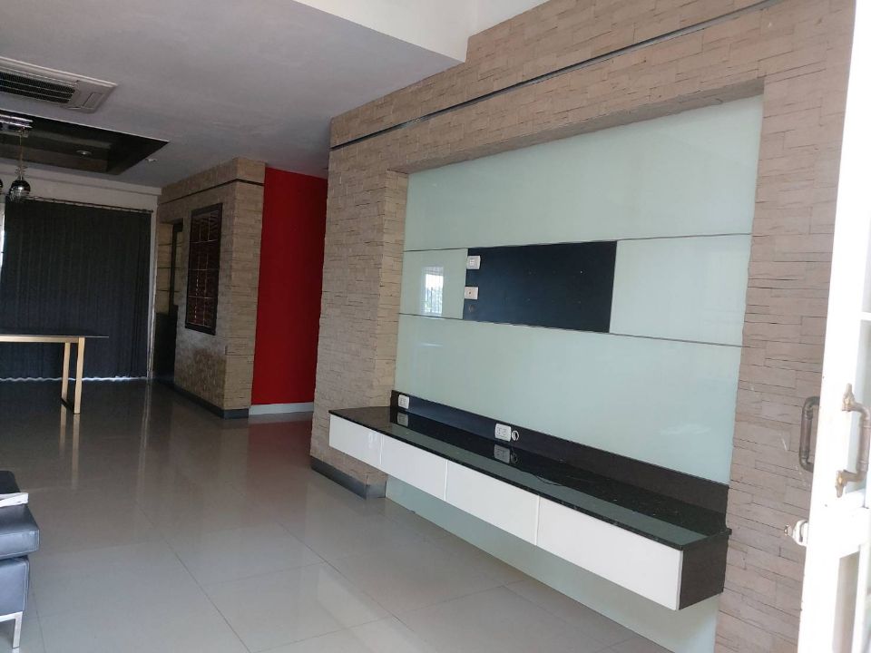 <? echo $keyword ; ?>