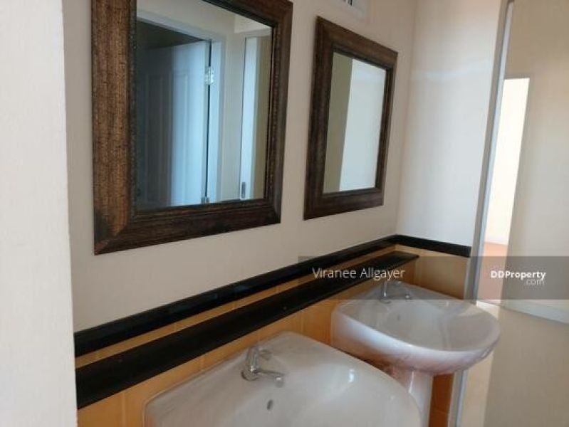 <? echo $keyword ; ?>