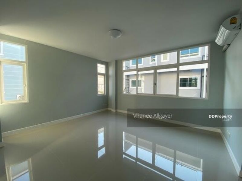 <? echo $keyword ; ?>