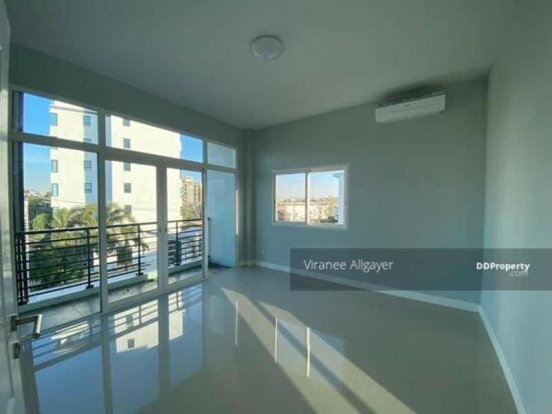 <? echo $keyword ; ?>