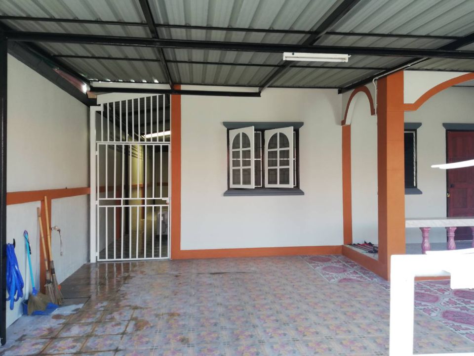 <? echo $keyword ; ?>