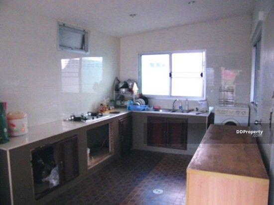 <? echo $keyword ; ?>