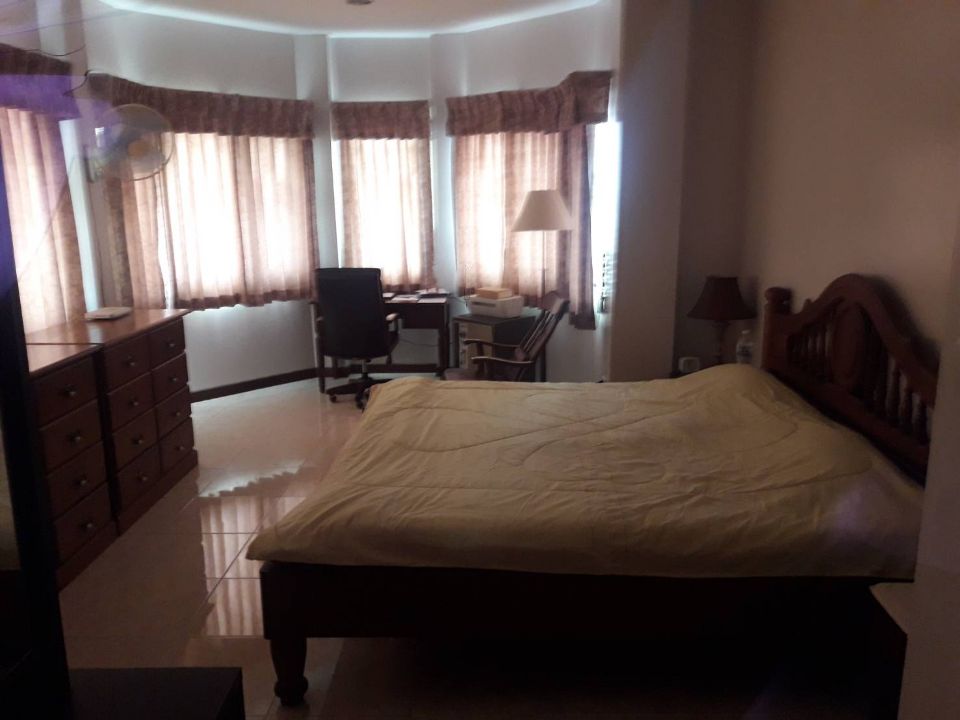 <? echo $keyword ; ?>