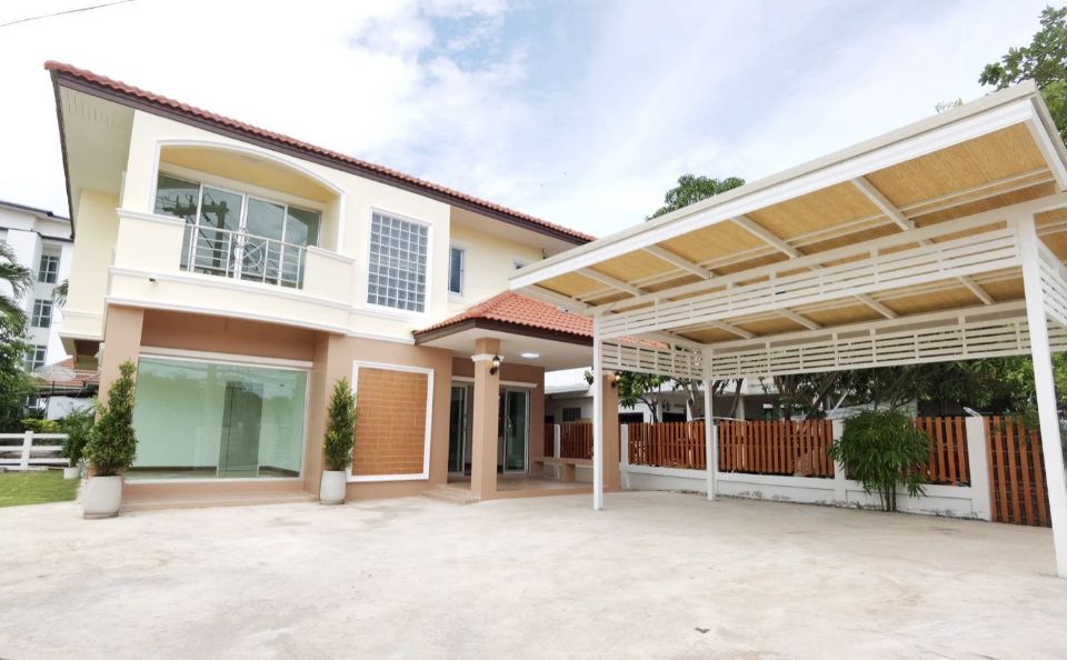 <? echo $keyword ; ?>