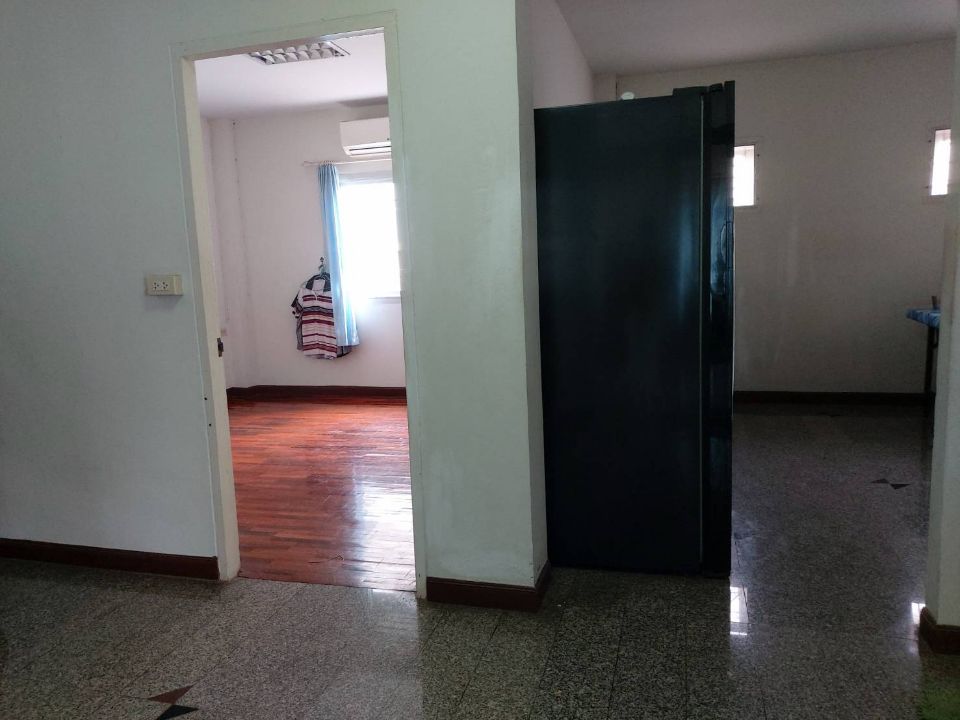 <? echo $keyword ; ?>