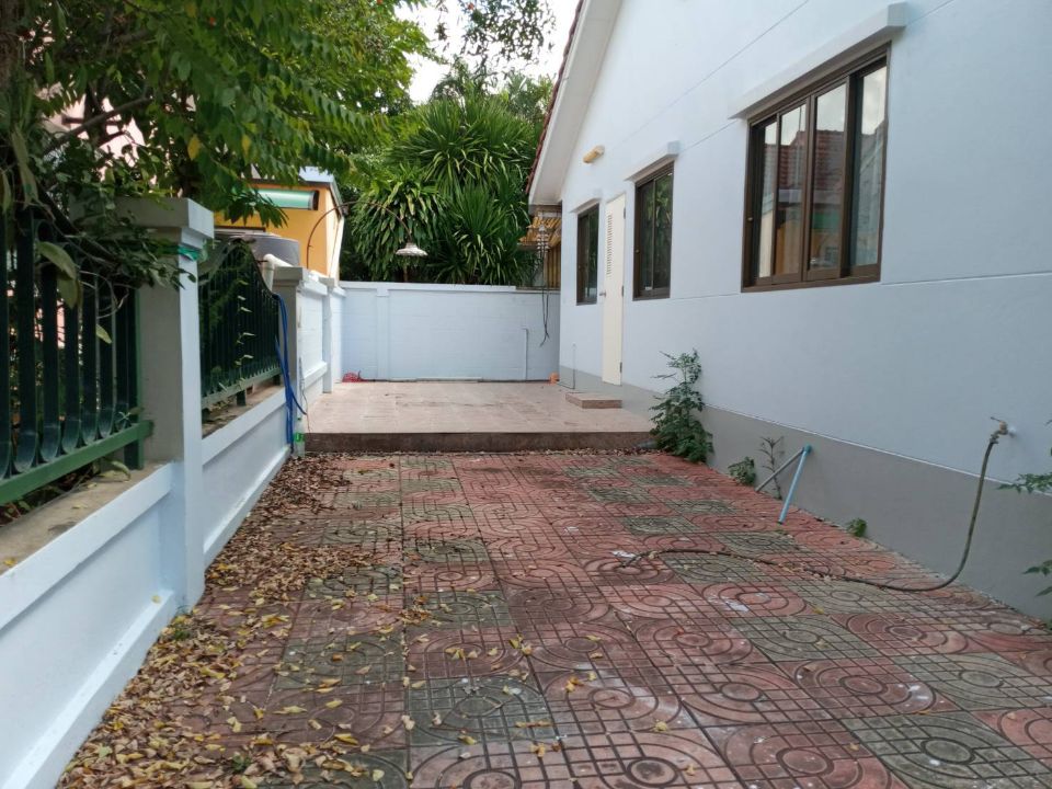 <? echo $keyword ; ?>