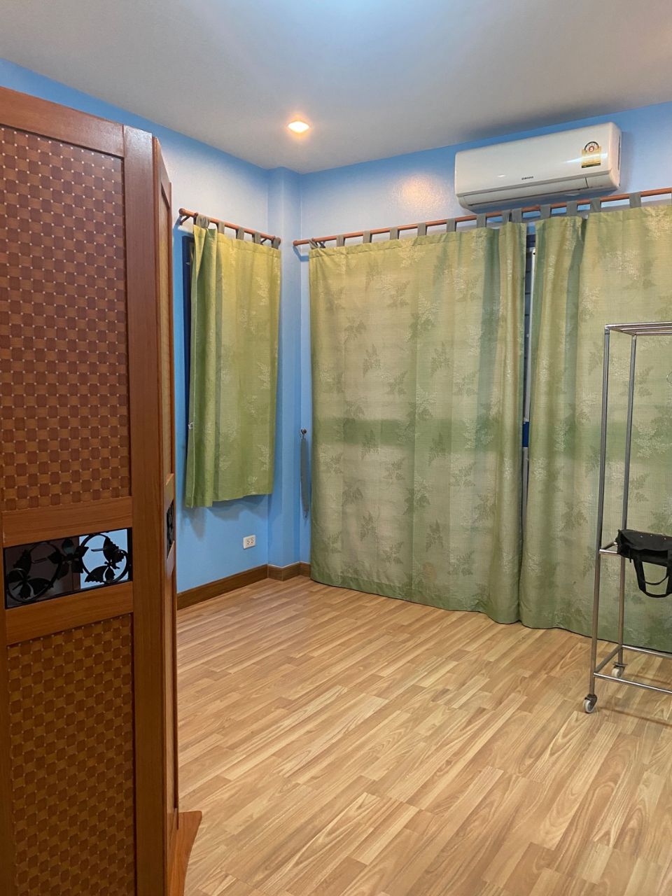 <? echo $keyword ; ?>