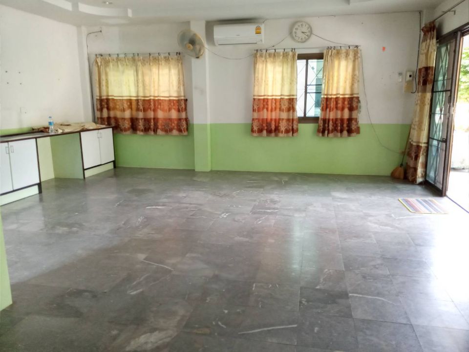 <? echo $keyword ; ?>