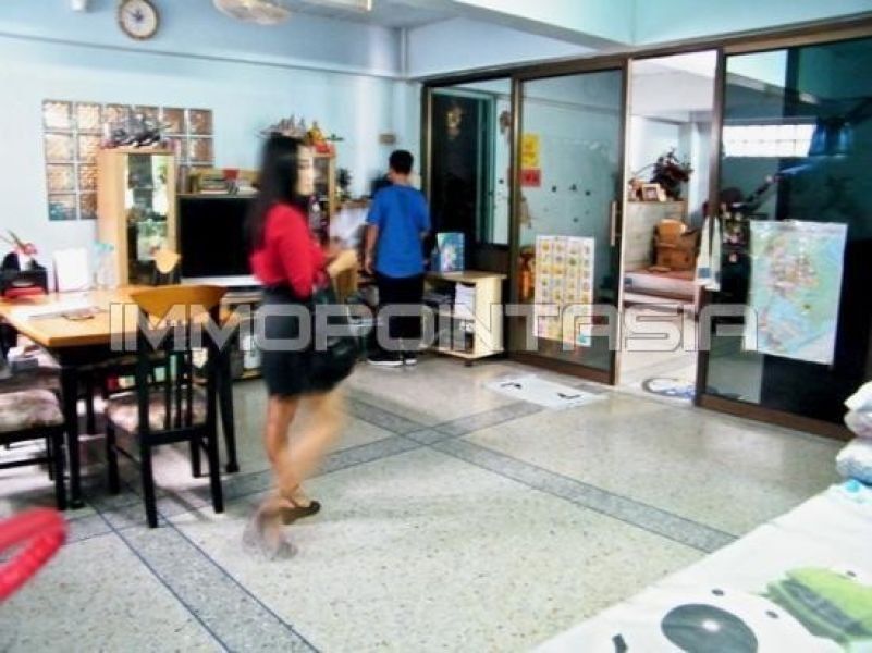 <? echo $keyword ; ?>