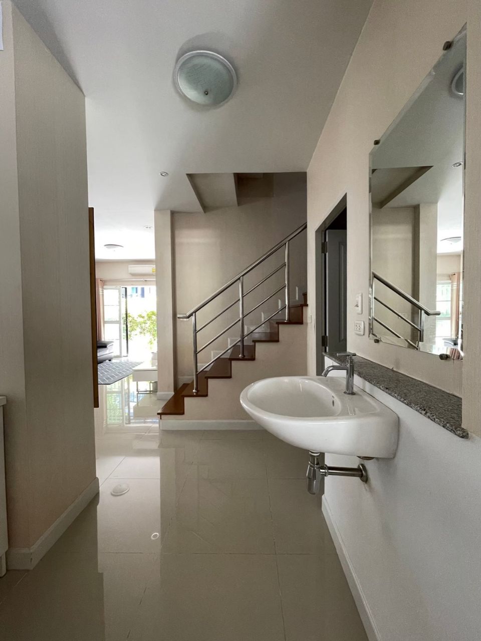 <? echo $keyword ; ?>