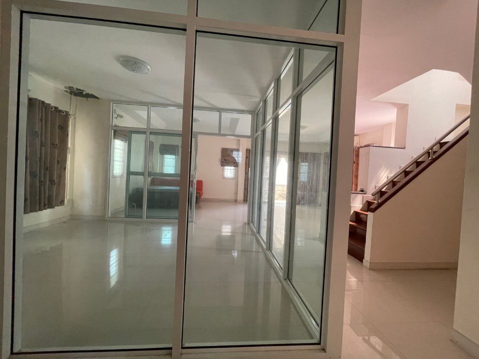 <? echo $keyword ; ?>