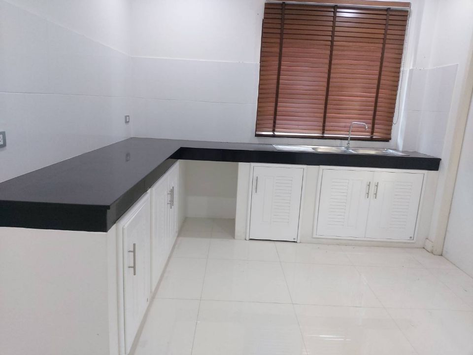 <? echo $keyword ; ?>